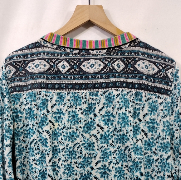 John Mark Embroidered Floral Tunic Top Women's L Blue Casual Cottagecore Peasant - Picture 9 of 12